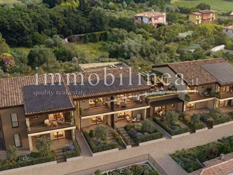 Immagine 2 di Appartamento in vendita  in via Cimabue a Garda
