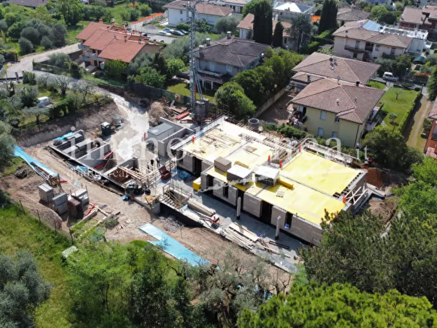 Immagine 5 di Appartamento in vendita  in via Cimabue a Garda