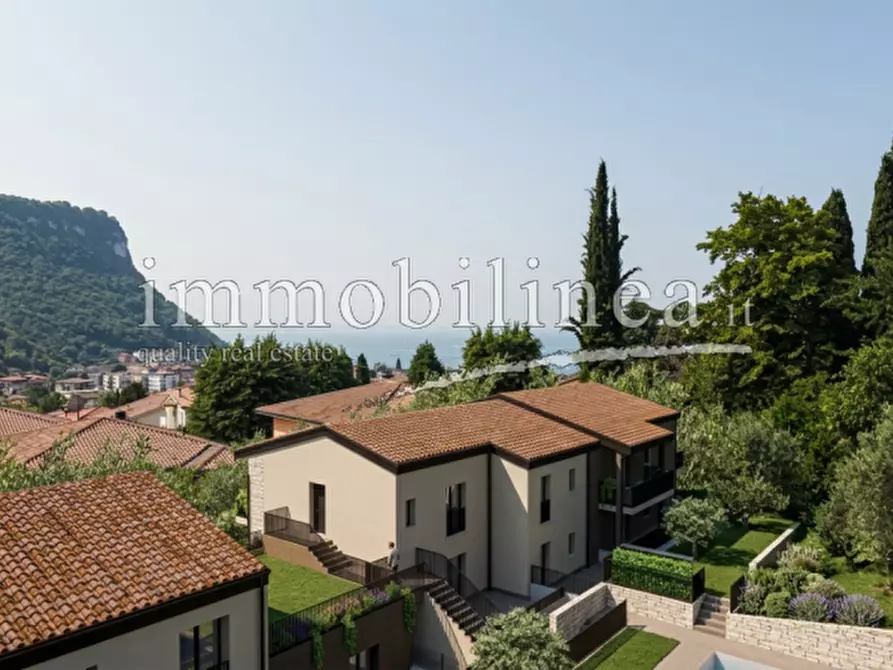 Immagine 9 di Appartamento in vendita  in via Cimabue a Garda
