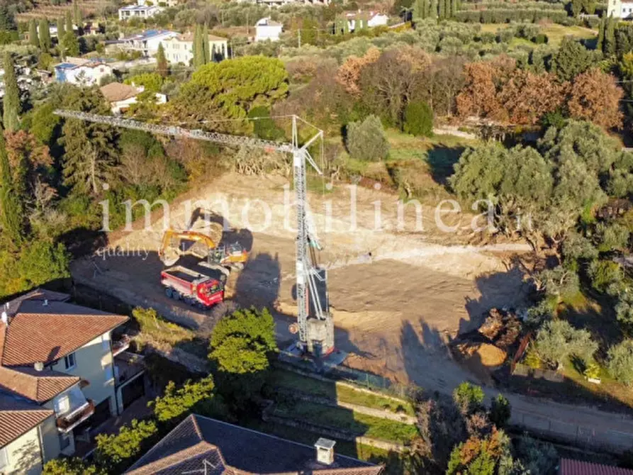 Immagine 10 di Appartamento in vendita  in via Cimabue a Garda