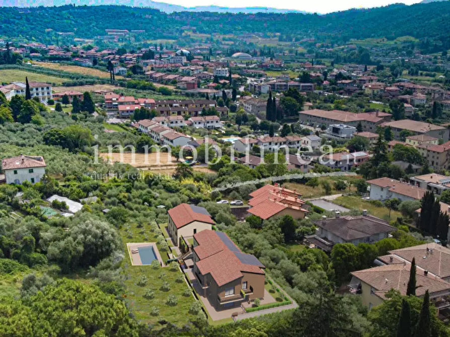 Immagine 18 di Appartamento in vendita  in via Cimabue a Garda