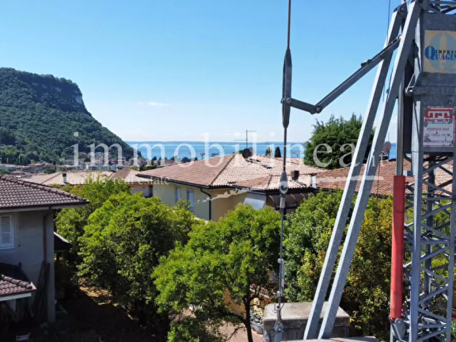 Immagine 18 di Appartamento in vendita  in via Cimabue a Garda