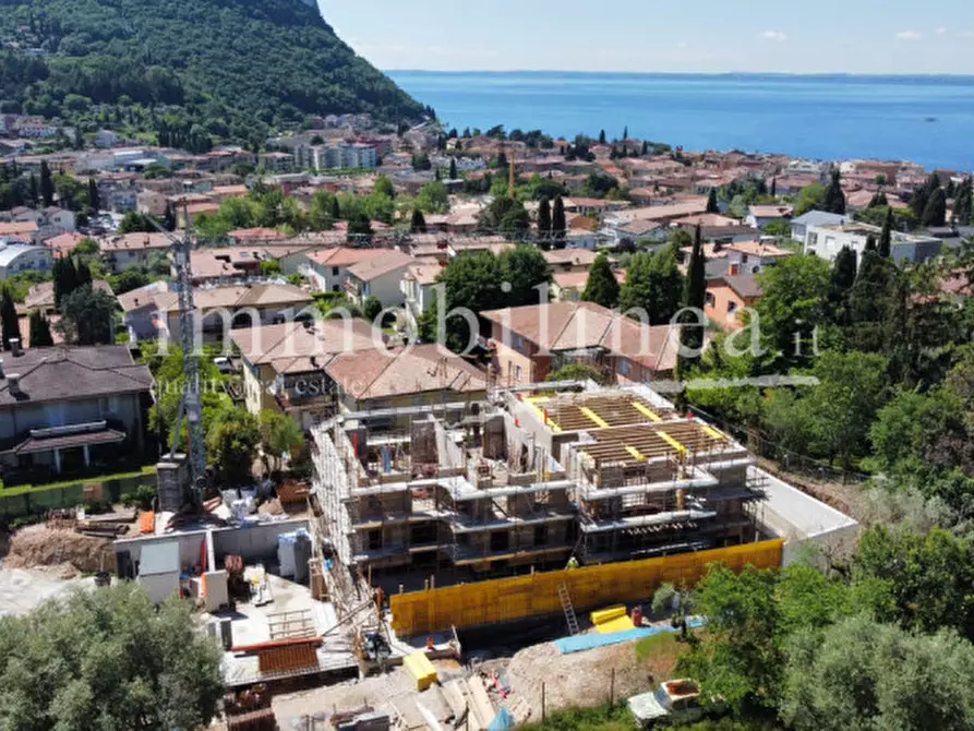 Immagine 20 di Appartamento in vendita  in via Cimabue a Garda