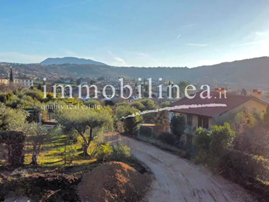 Immagine 37 di Appartamento in vendita  in via Cimabue a Garda