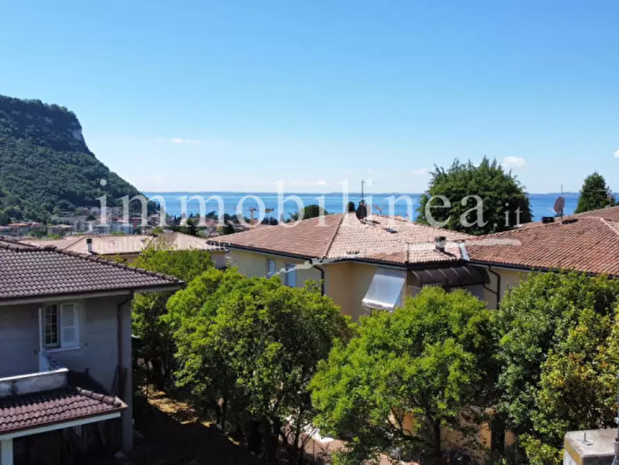 Immagine 16 di Appartamento in vendita  in via Cimabue a Garda