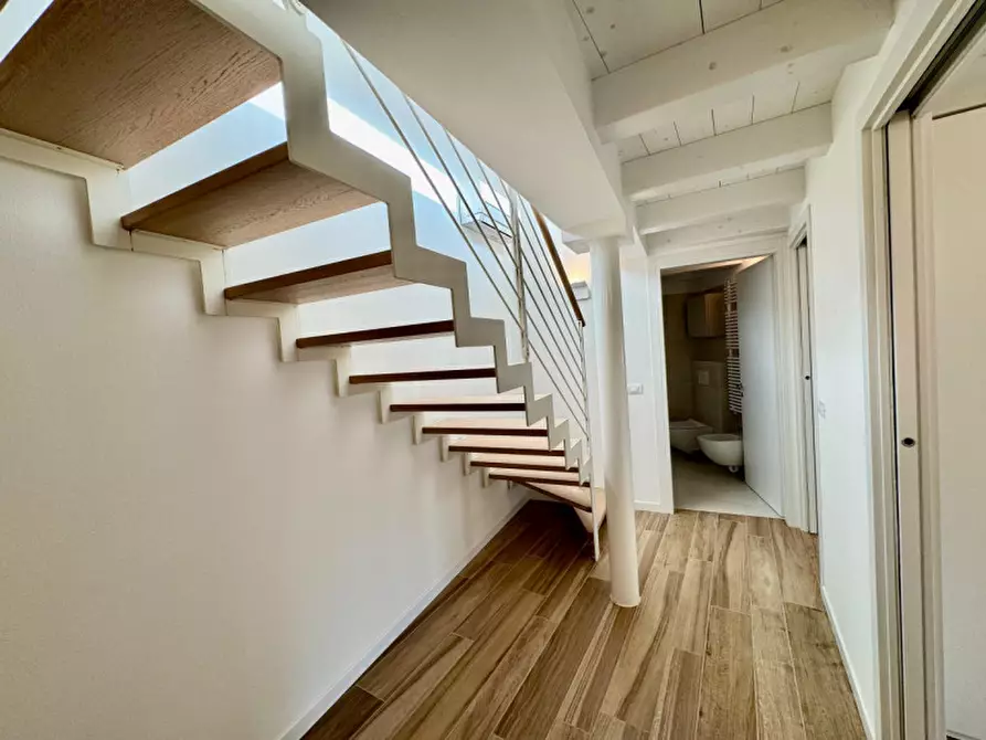 Immagine 19 di Attico in vendita  in calle vescovi tomba 2 a Caorle