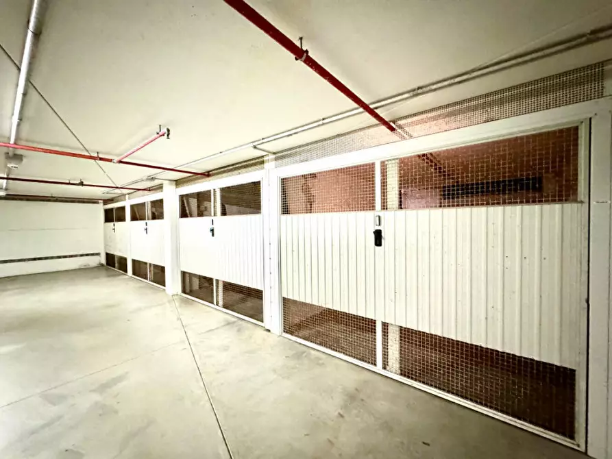 Immagine 24 di Attico in vendita  in calle vescovi tomba 2 a Caorle