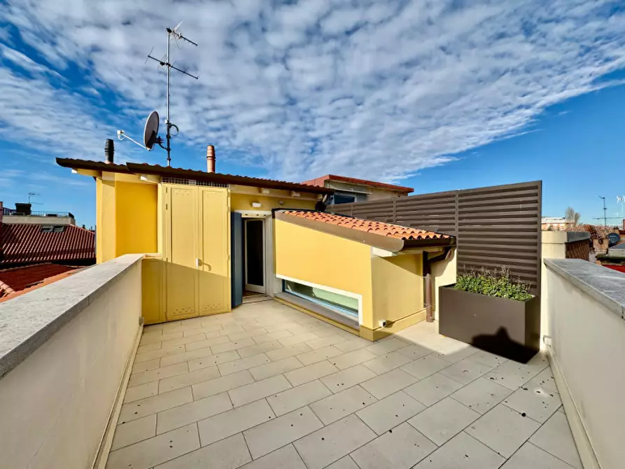 Immagine 35 di Attico in vendita  in calle vescovi tomba 2 a Caorle