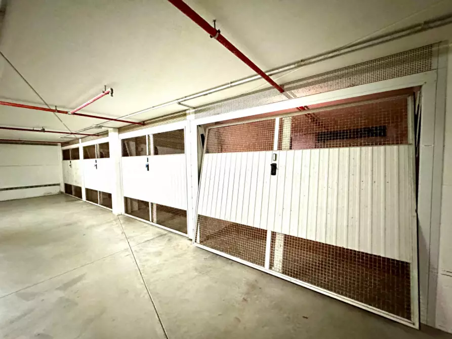 Immagine 43 di Attico in vendita  in calle vescovi tomba 2 a Caorle