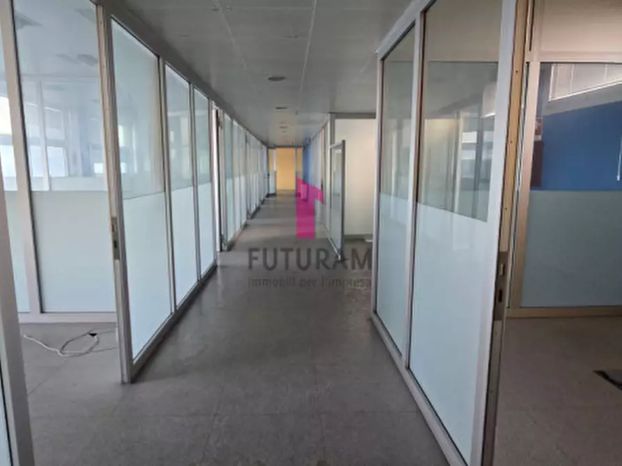 Immagine 1 di Ufficio in affitto  a Rubano