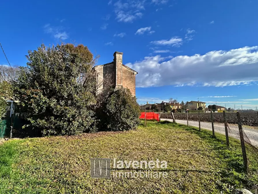 Immagine 22 di Terreno in vendita  in via M.Bettamin a San Donà Di Piave