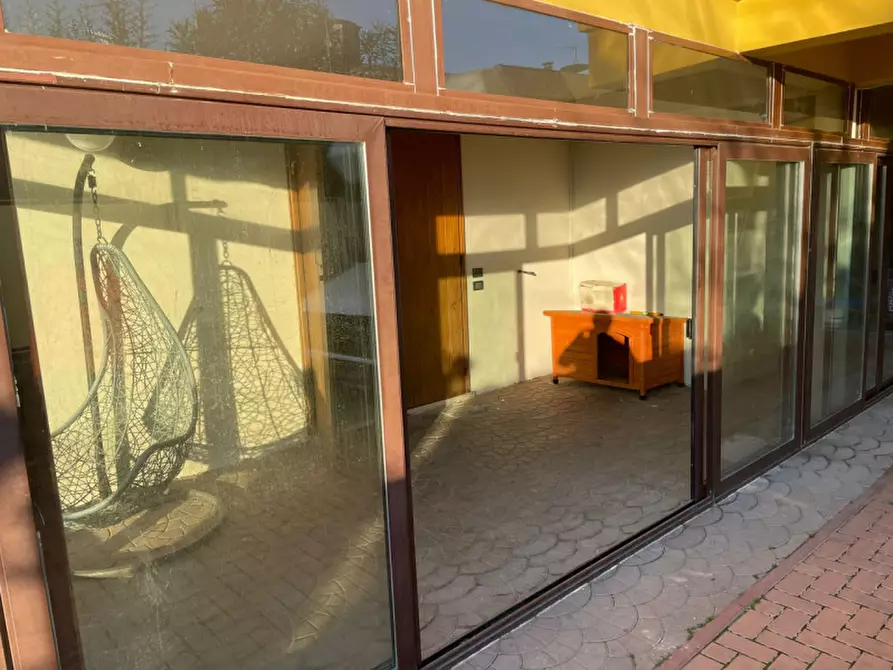 Immagine 14 di Villa in vendita  in via fratelli chiodi a Bedizzole