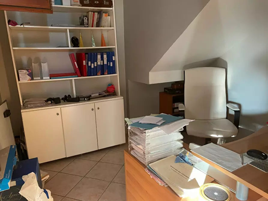 Immagine 17 di Villa in vendita  in via fratelli chiodi a Bedizzole