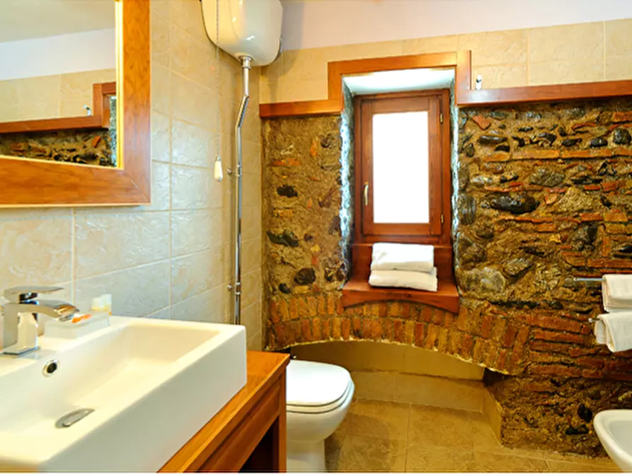 Immagine 12 di Bed & Breakfast in affitto  in VIA FULCI, 141 a Milazzo