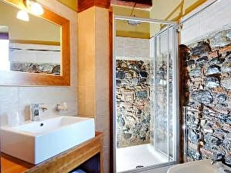 Immagine 13 di Bed & Breakfast in affitto  in VIA FULCI, 141 a Milazzo