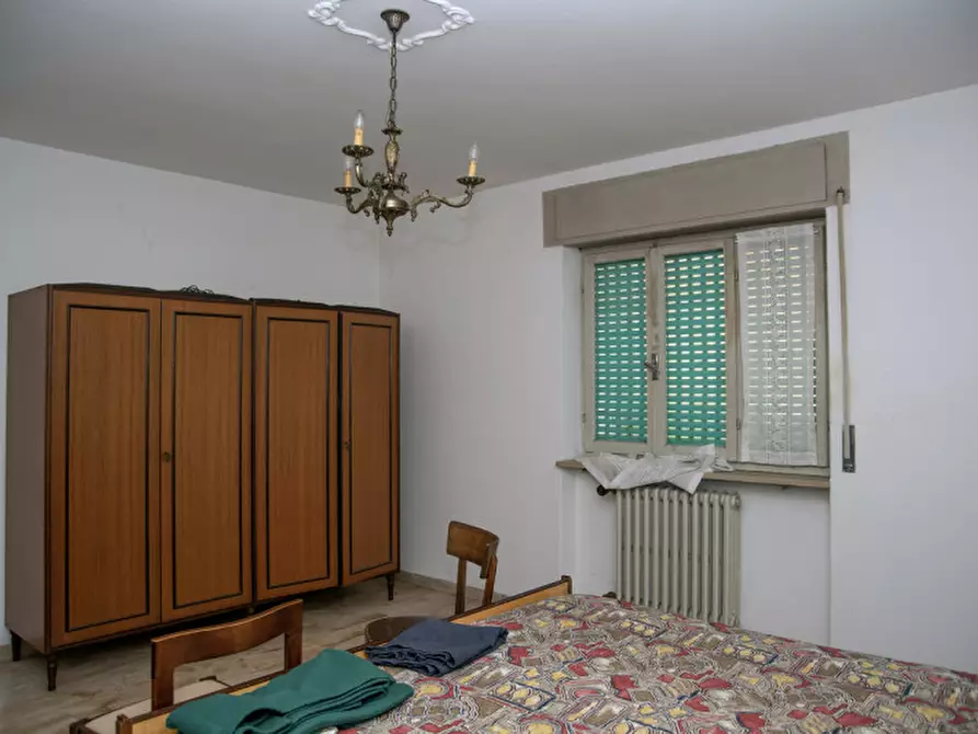 Immagine 12 di Casa trifamiliare in vendita  in via Busoni a Grezzana