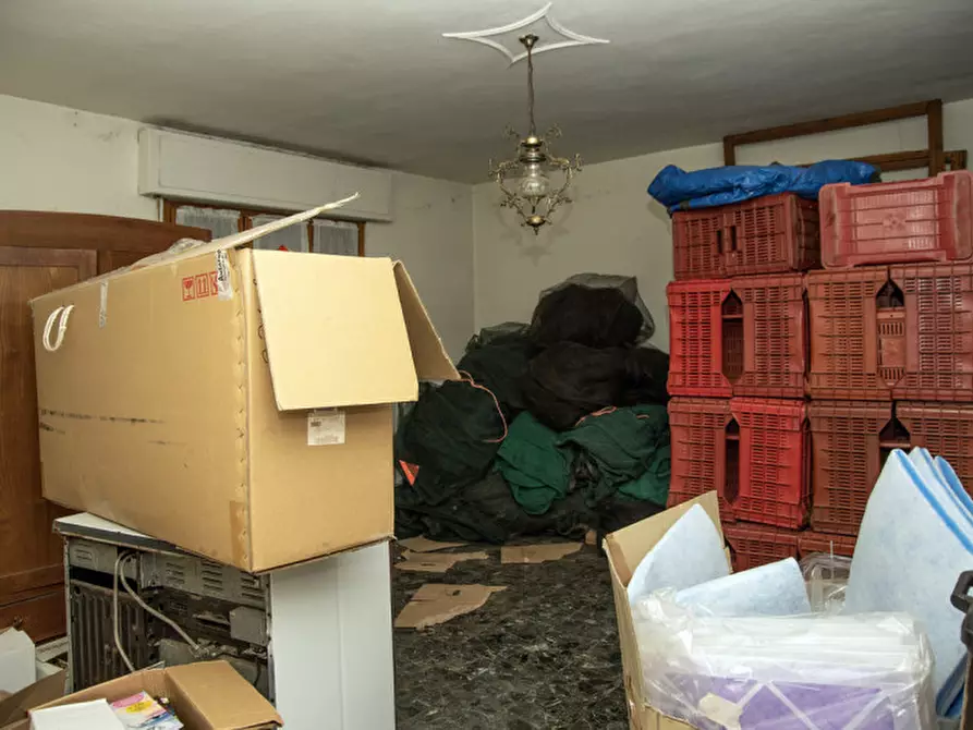 Immagine 13 di Casa trifamiliare in vendita  in via Busoni a Grezzana