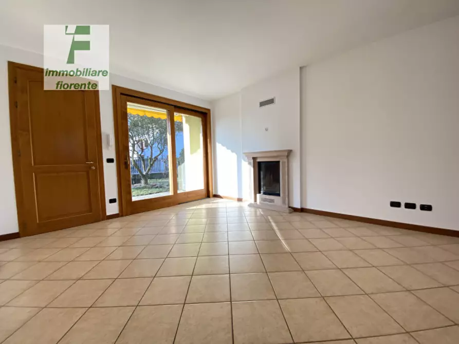 Immagine 4 di Casa bifamiliare in vendita  in VIA CALTANA a Vigonza