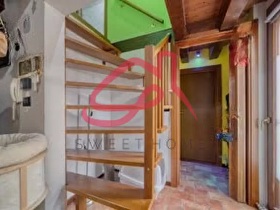 Immagine 4 di Appartamento in vendita  in Via Perosi a Padova