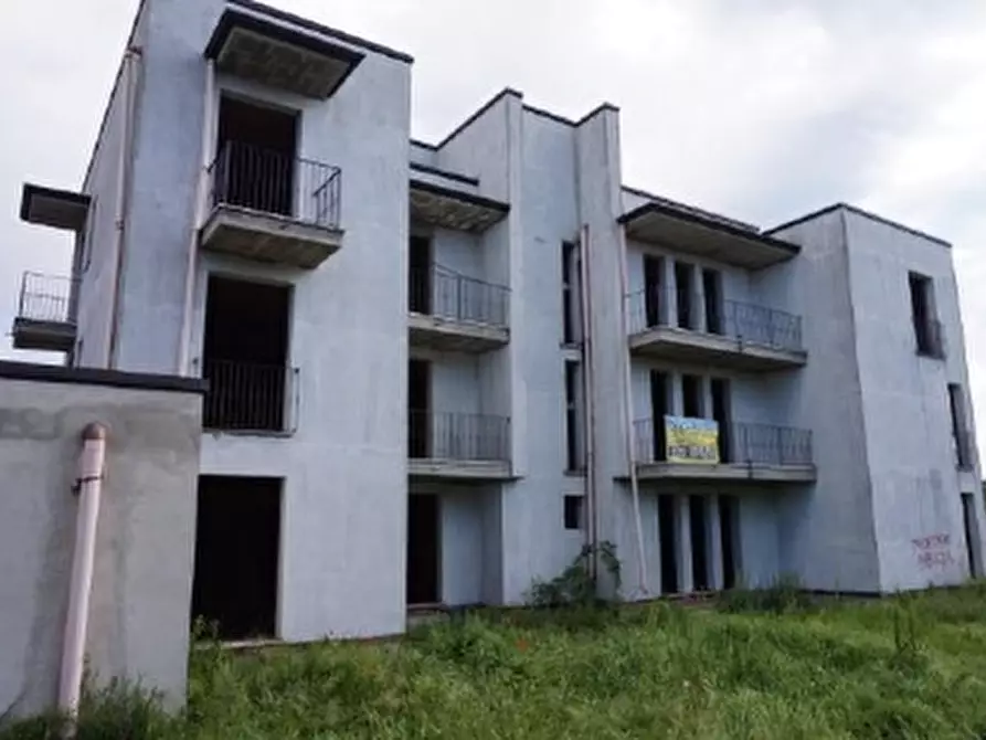 Immagine 2 di Palazzo in vendita  in VIA TORQUATO TASSO a Borgo Virgilio