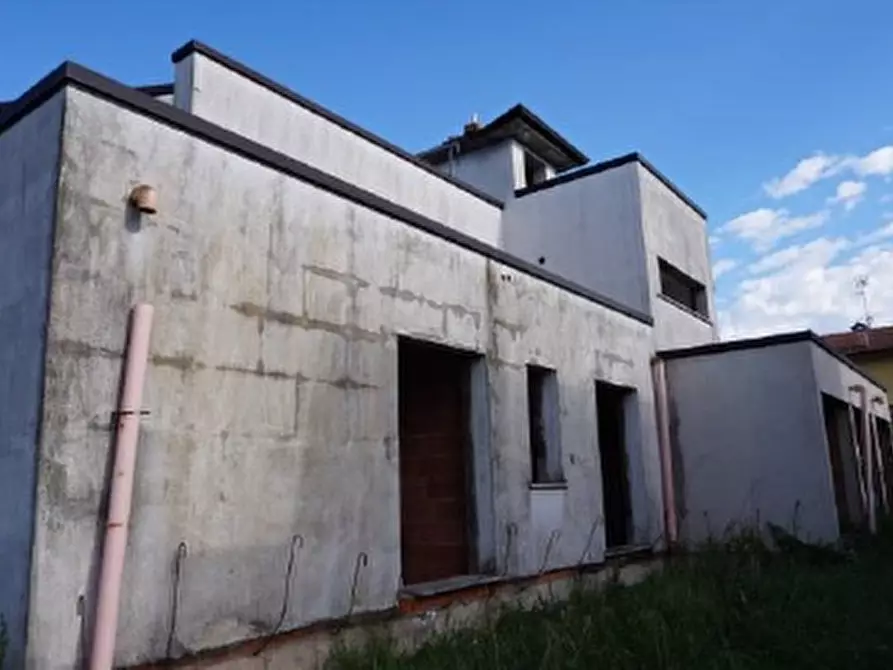 Immagine 8 di Palazzo in vendita  in VIA TORQUATO TASSO a Borgo Virgilio