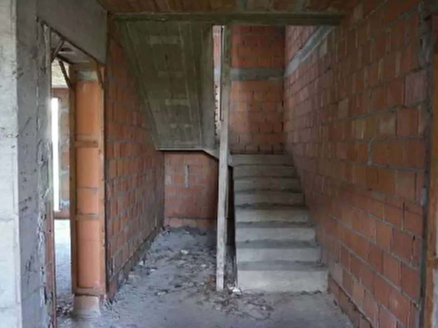 Immagine 19 di Palazzo in vendita  in VIA TORQUATO TASSO a Borgo Virgilio