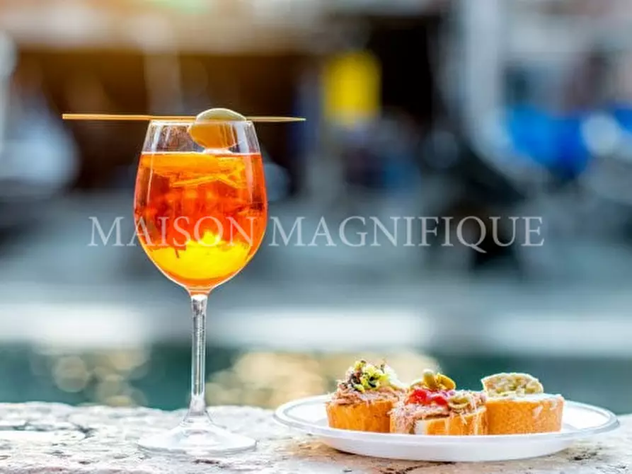 Immagine 2 di Attività commerciale in vendita  in via X Martiri, Porotto-Cassana (FE) a Ferrara