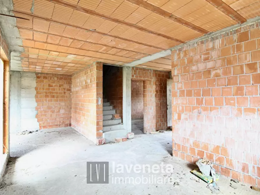 Immagine 4 di Casa bifamiliare in vendita  in via vanzan a San Donà Di Piave