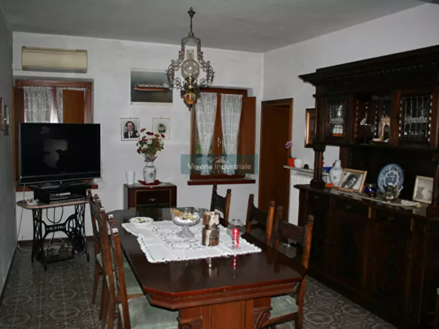 Immagine 11 di Casa bifamiliare in vendita  in Via Europa 14 a Nogarole Rocca