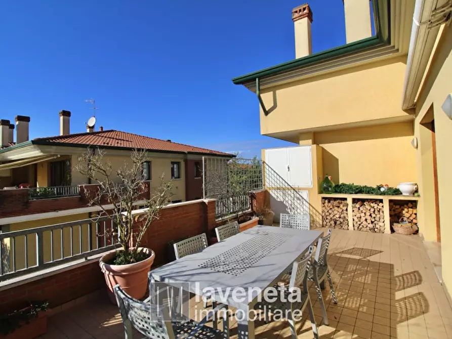 Immagine 38 di Attico in vendita  in vicolo dei chiodi 21 a San Donà Di Piave