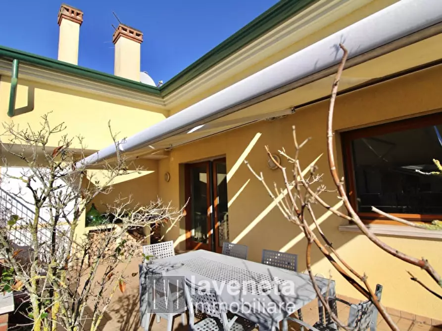 Immagine 39 di Attico in vendita  in vicolo dei chiodi 21 a San Donà Di Piave