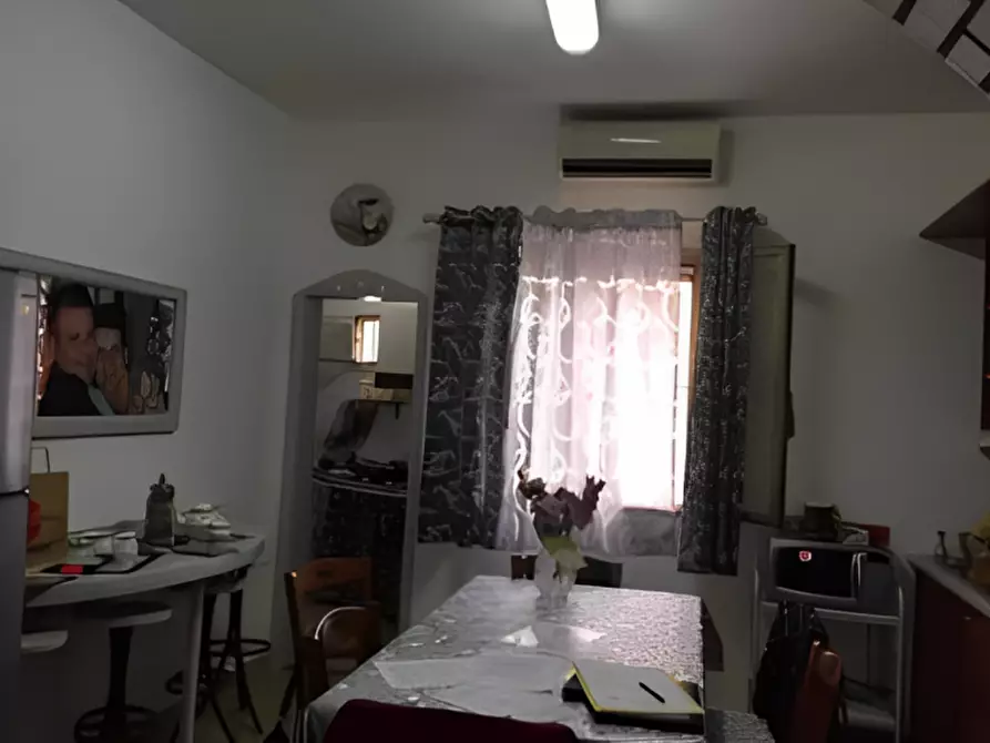 Immagine 5 di Appartamento in vendita  in via Alessandro Manzoni 25-27 a Pachino