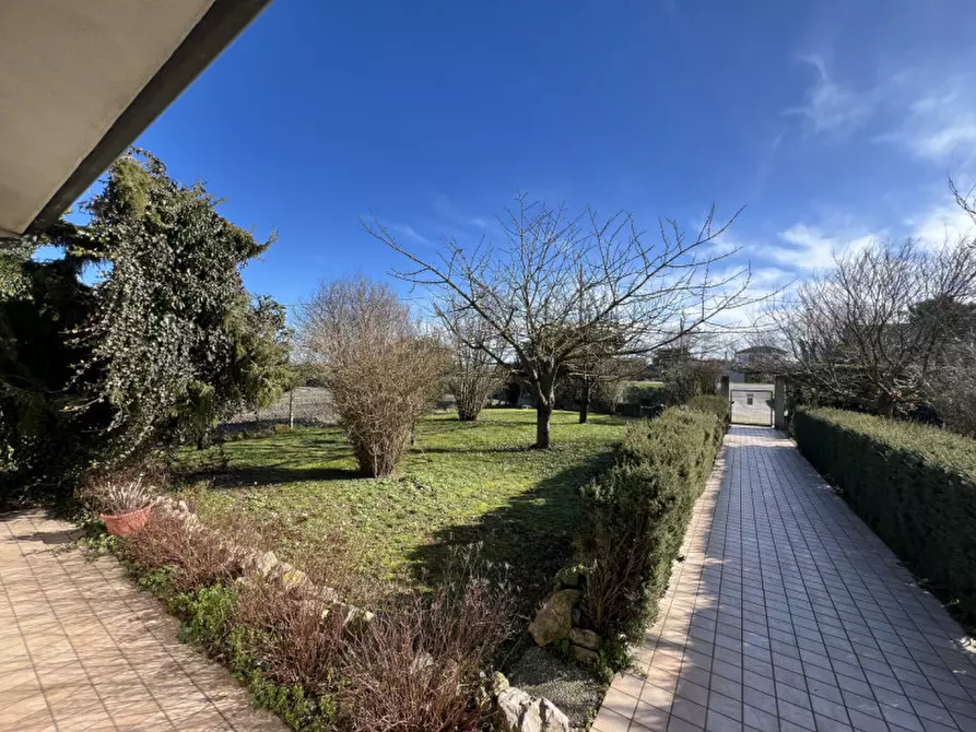 Immagine 2 di Villa in vendita  in Via Vecchia Romea a Chioggia