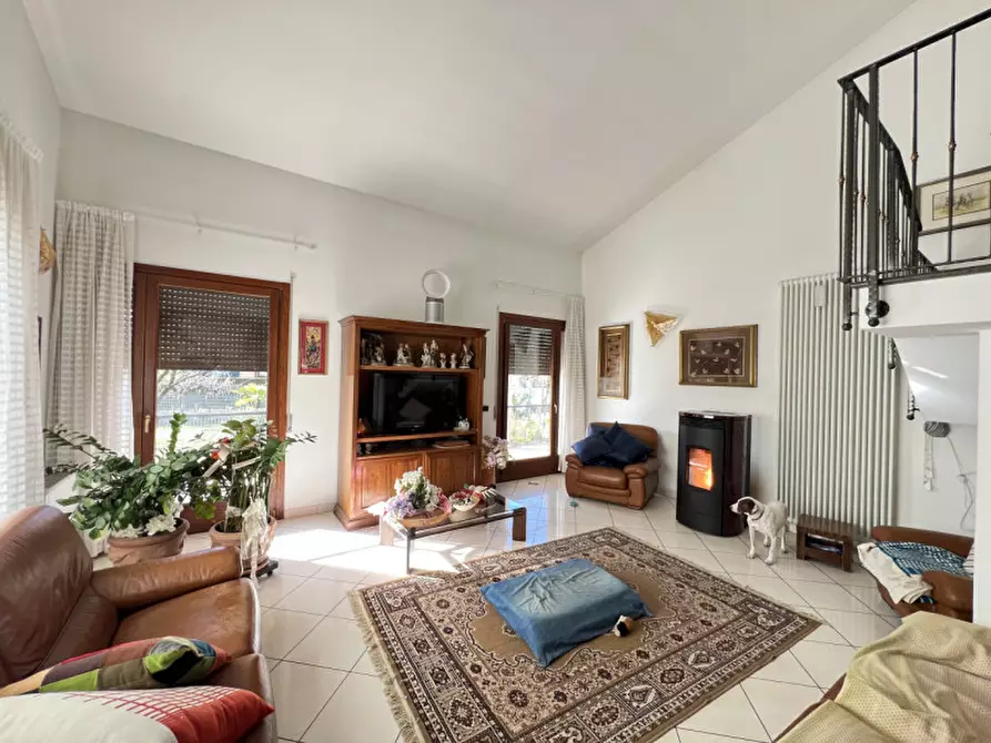 Immagine 12 di Villa in vendita  in Via Vecchia Romea a Chioggia