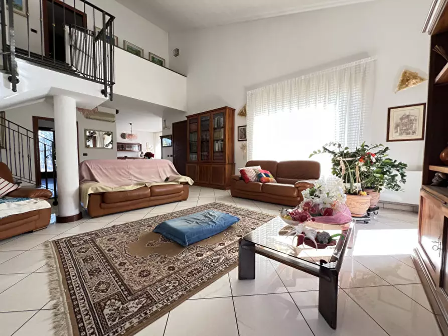 Immagine 13 di Villa in vendita  in Via Vecchia Romea a Chioggia