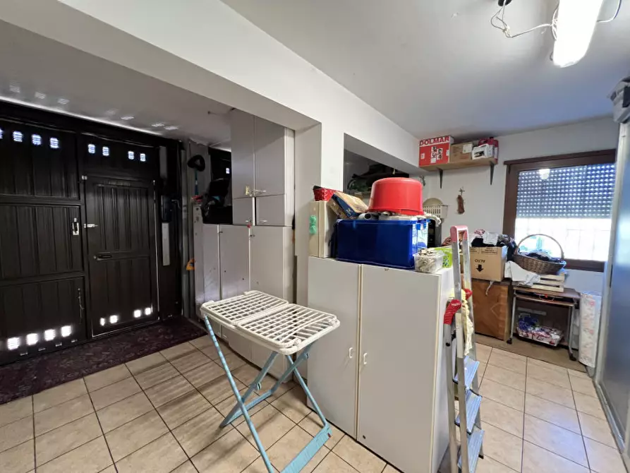 Immagine 34 di Villa in vendita  in Via Vecchia Romea a Chioggia