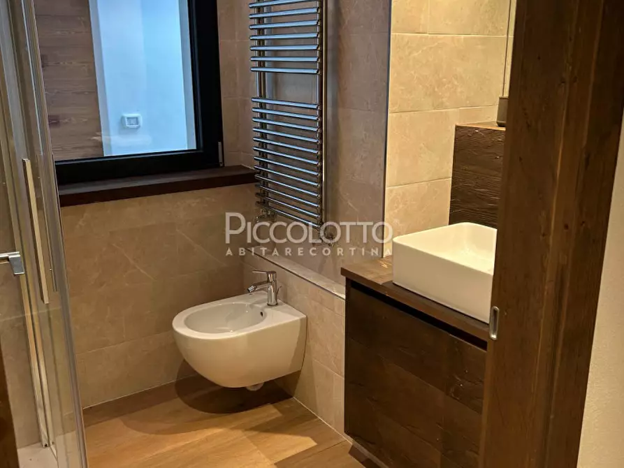 Immagine 6 di Appartamento in vendita  in via Pralongo a Cortina D'ampezzo