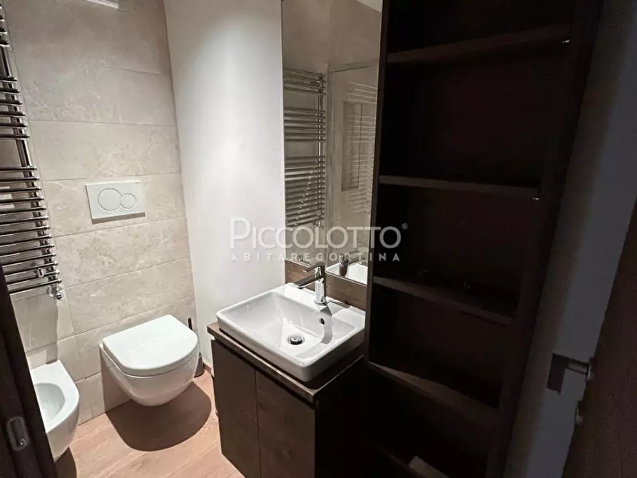 Immagine 10 di Appartamento in vendita  in via Pralongo a Cortina D'ampezzo