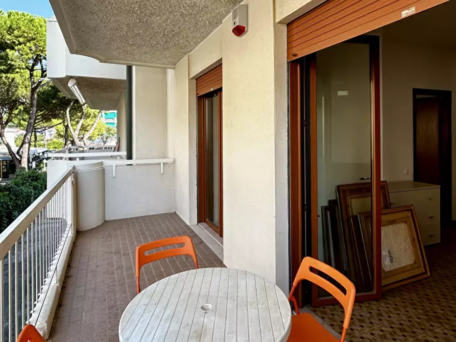Immagine 4 di Appartamento in vendita  in Via Altinate 7° accesso al mare n.2 a Jesolo