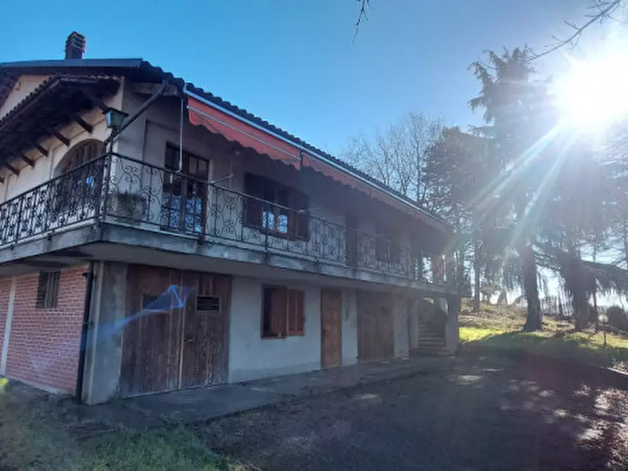 Immagine 4 di Villa in vendita  in Via Alba a Diano D'alba