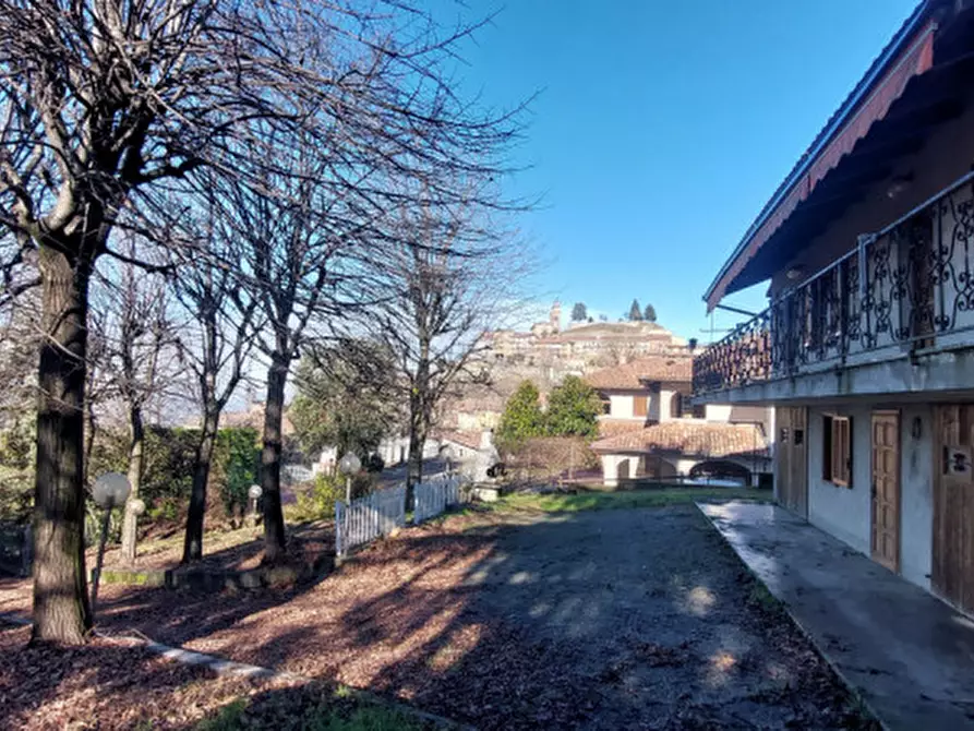 Immagine 6 di Villa in vendita  in Via Alba a Diano D'alba