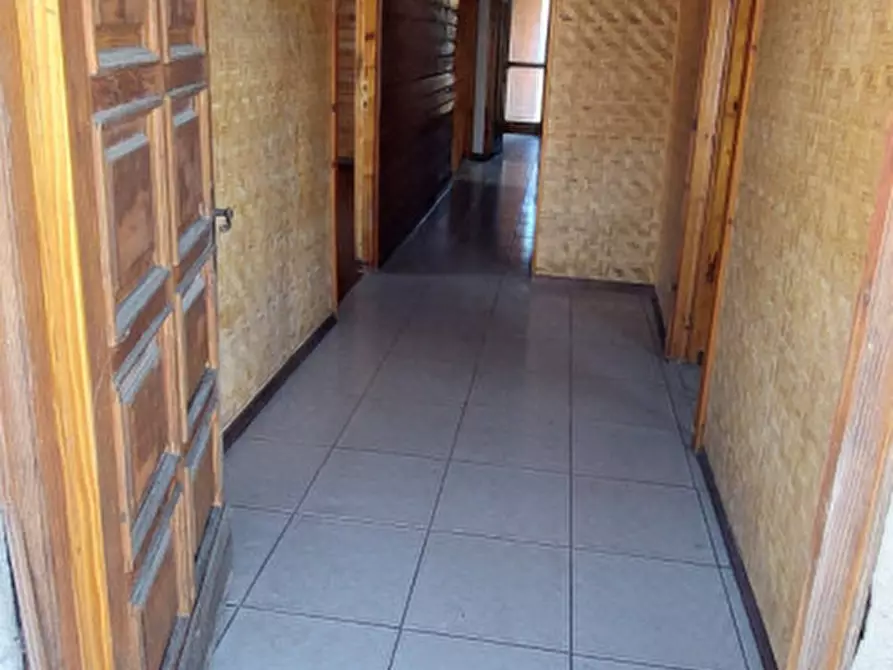 Immagine 13 di Villa in vendita  in Via Alba a Diano D'alba