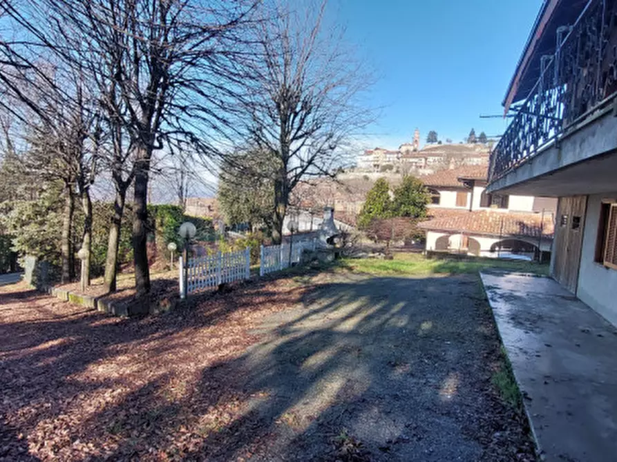 Immagine 32 di Villa in vendita  in Via Alba a Diano D'alba