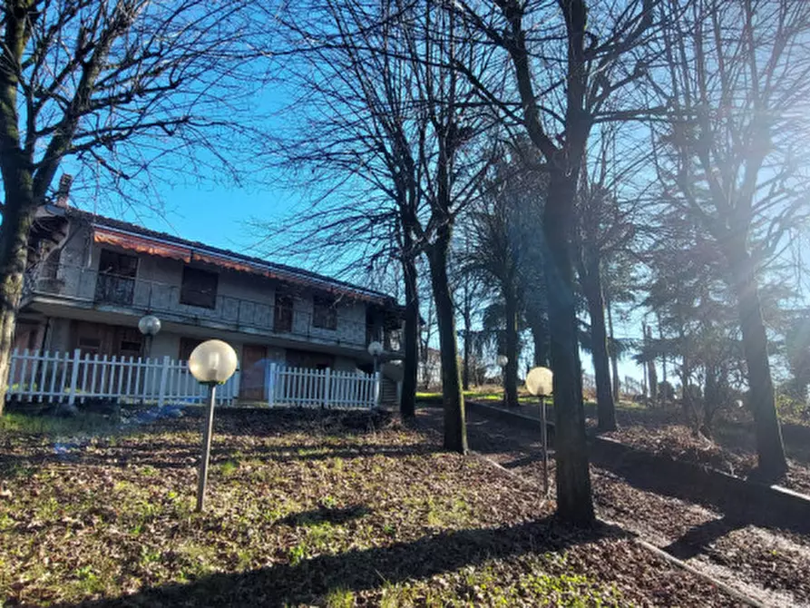 Immagine 35 di Villa in vendita  in Via Alba a Diano D'alba