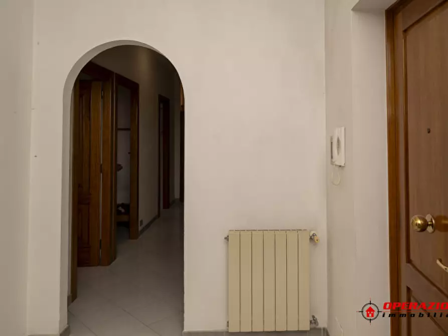 Immagine 23 di Appartamento in vendita  in via Ilario Corte a Roma