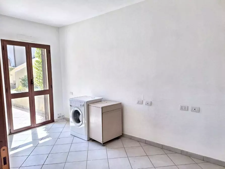 Immagine 10 di Ufficio in vendita  in Via delle Vigne, N. snc a Loiri Porto San Paolo