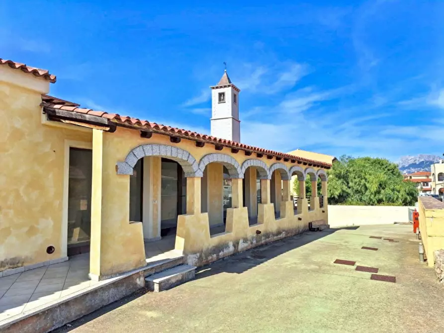 Immagine 17 di Ufficio in vendita  in Via delle Vigne, N. snc a Loiri Porto San Paolo