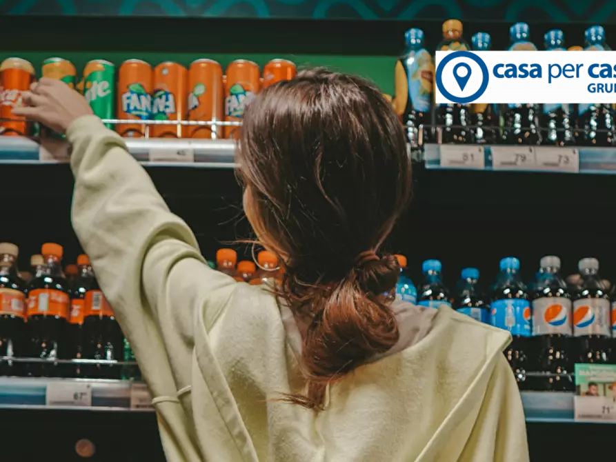 Immagine 3 di Attività commerciale in vendita  a Rovigo