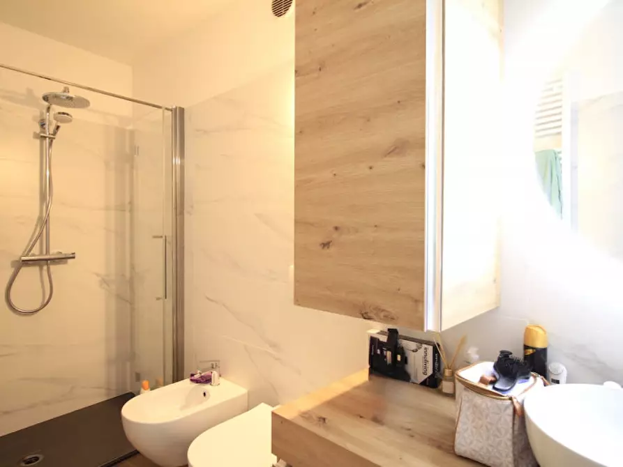 Immagine 6 di Appartamento in vendita  in Via Pinzolo a Tione Di Trento