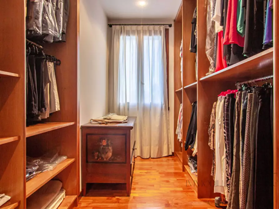 Immagine 23 di Villa in vendita  a Legnaro